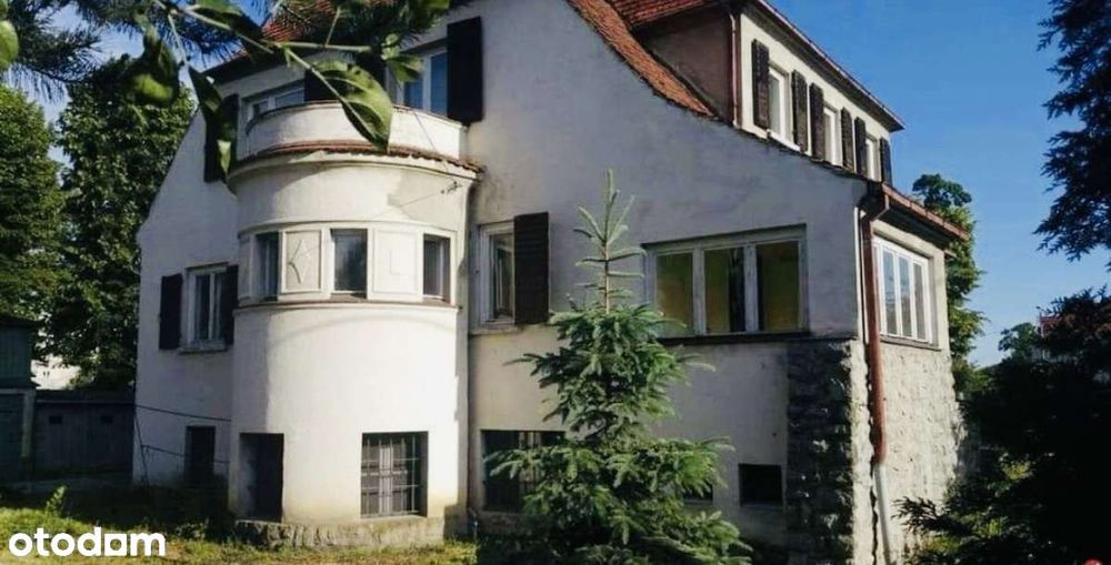 Na sprzedaż dom, lokal - Grodków ul. Sienkiewicza.