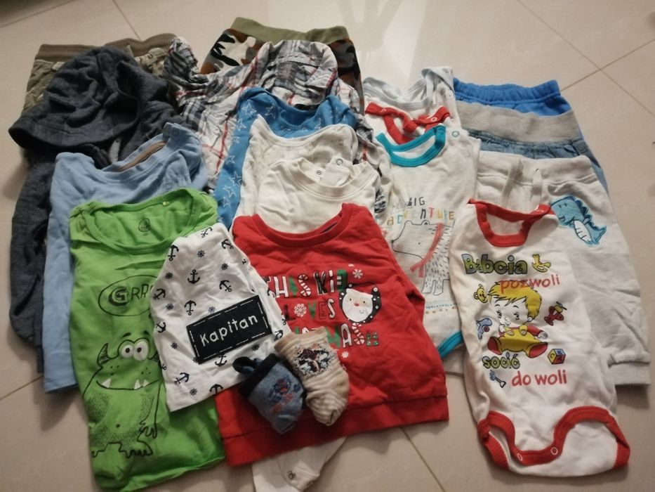 Cena za całość Rzeczy dla chłopca rozmiar 68, 74, 80,86, 92 mniej niz