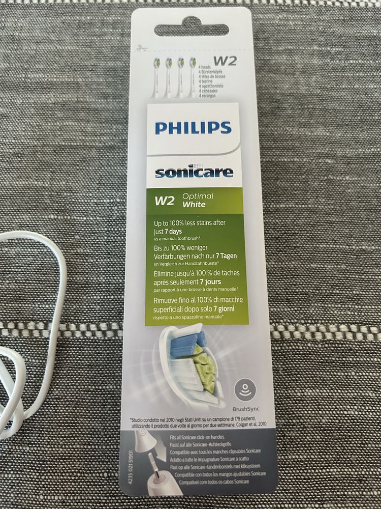 Philips sonicare 4300 + 6 końcówek