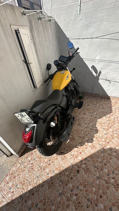 Moto vortex café fazer 125cc