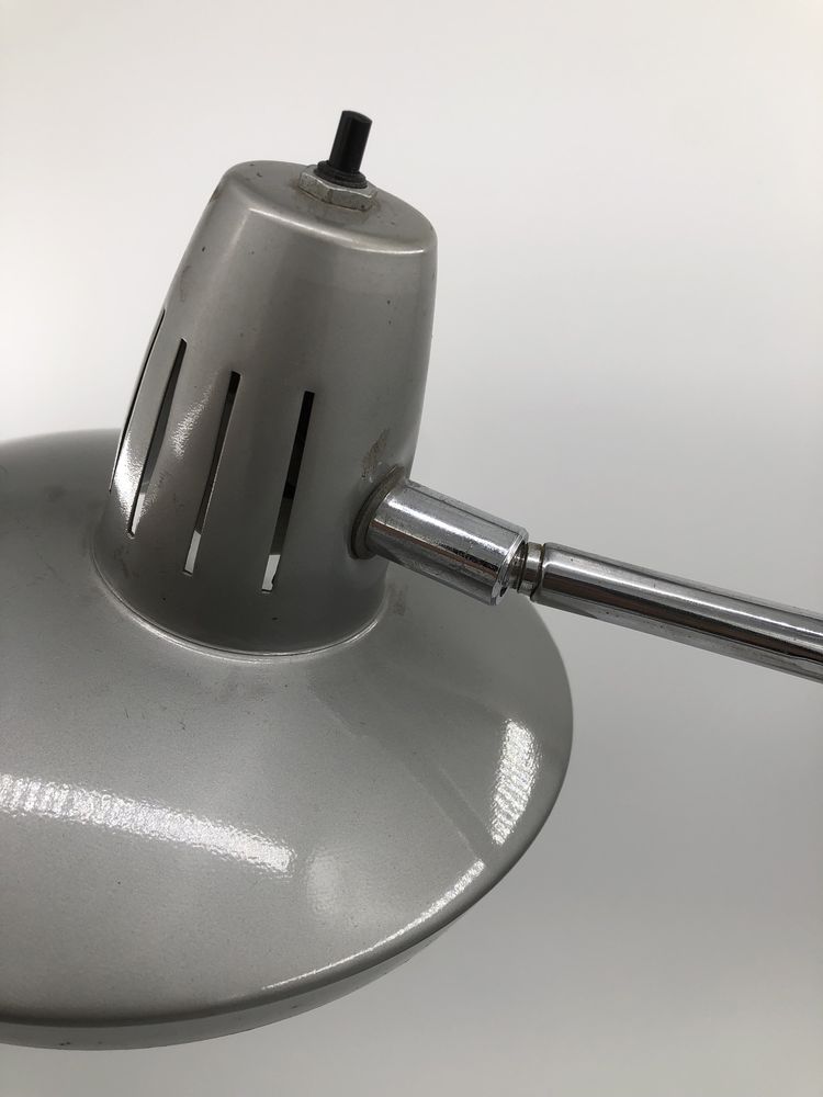Candeeiro de mesa espanhol da marca Fase. Bom estado