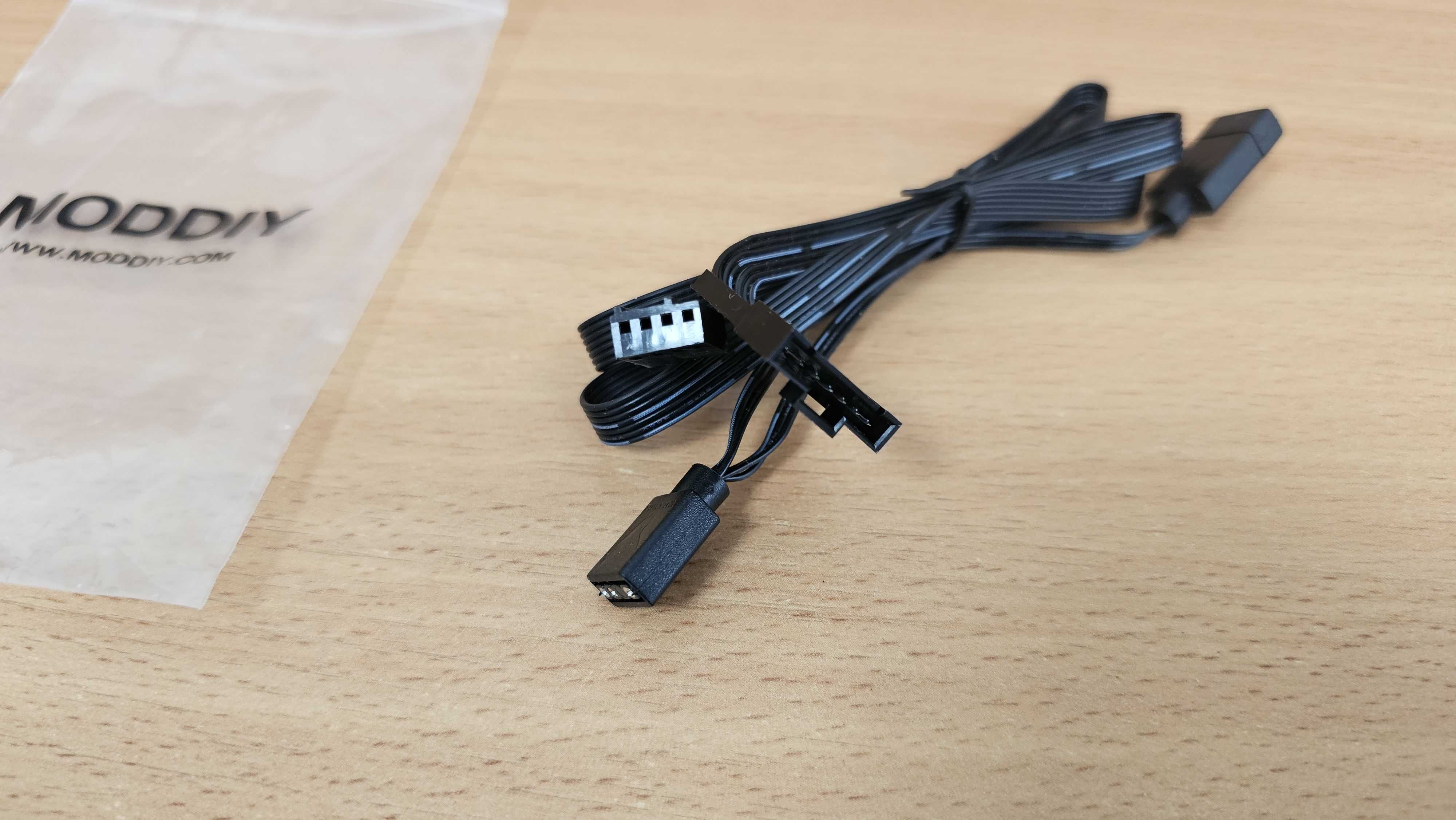 Adapter 7-Pin do 4-Pin PWM + ARGB dla Lian Li Uni Fan SL Infinity