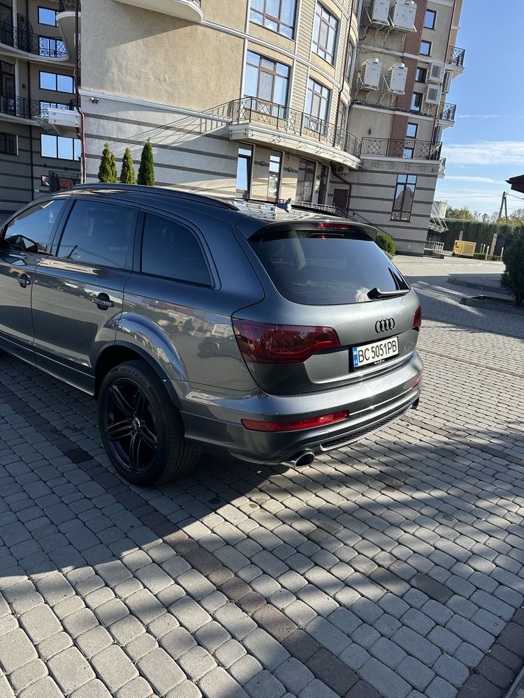 Audi Q7 4l 2013р