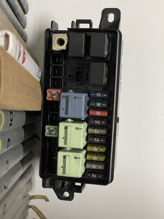 Caixa de fusiveis Mini R56 N18