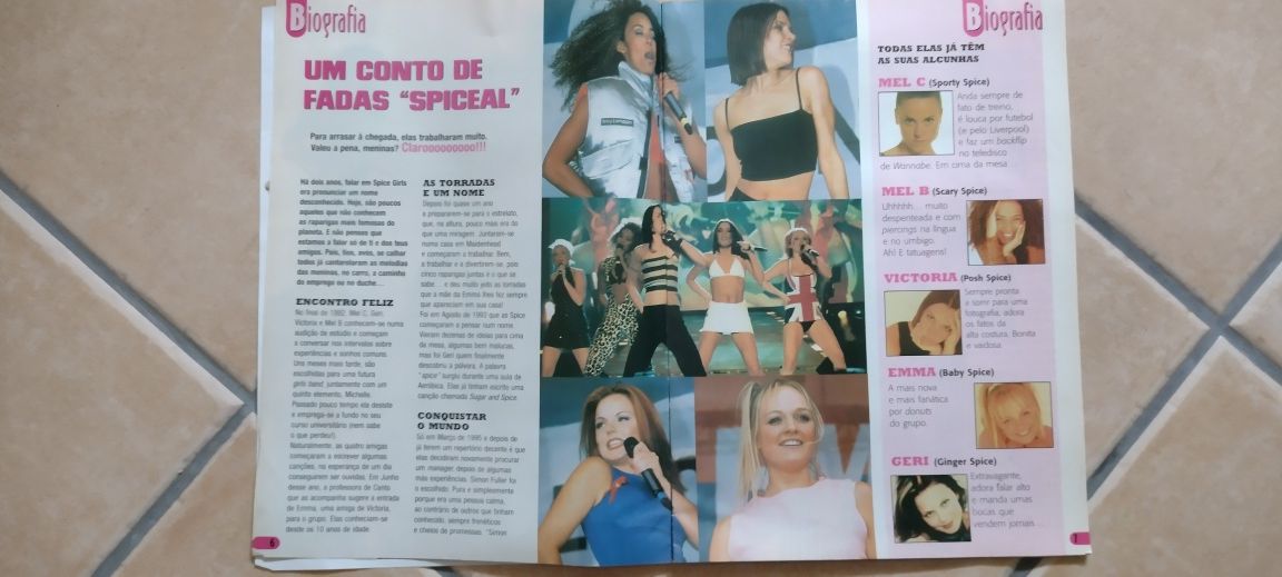 Vendo postais e revista Spice Girls