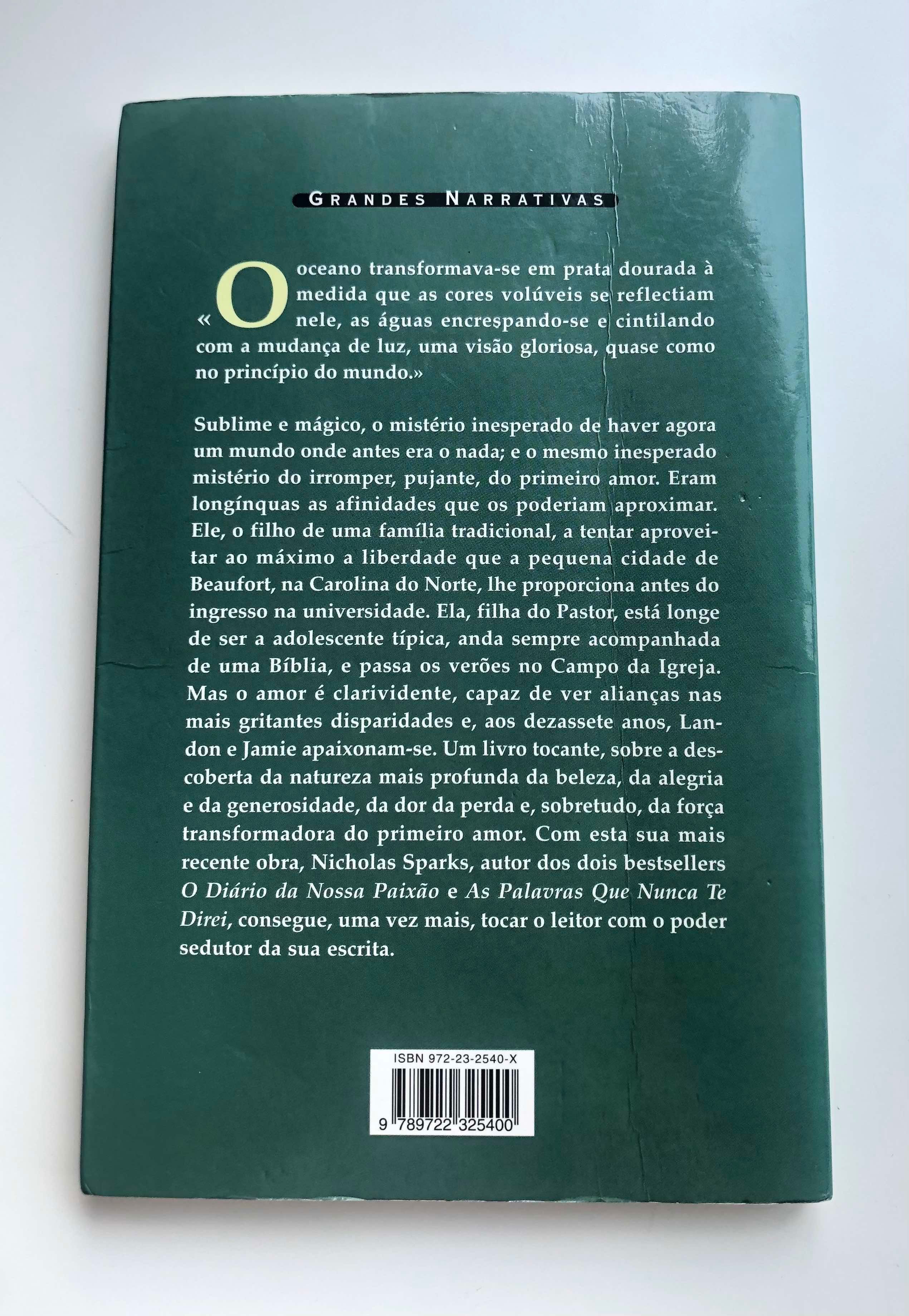 Livro "Um Momento Inesquecível" de Nicholas Sparks (Portes Incluídos