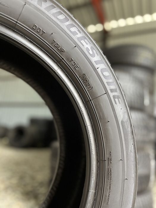 225/55 R17 2 шт. Bridgestone Blizzak LM001