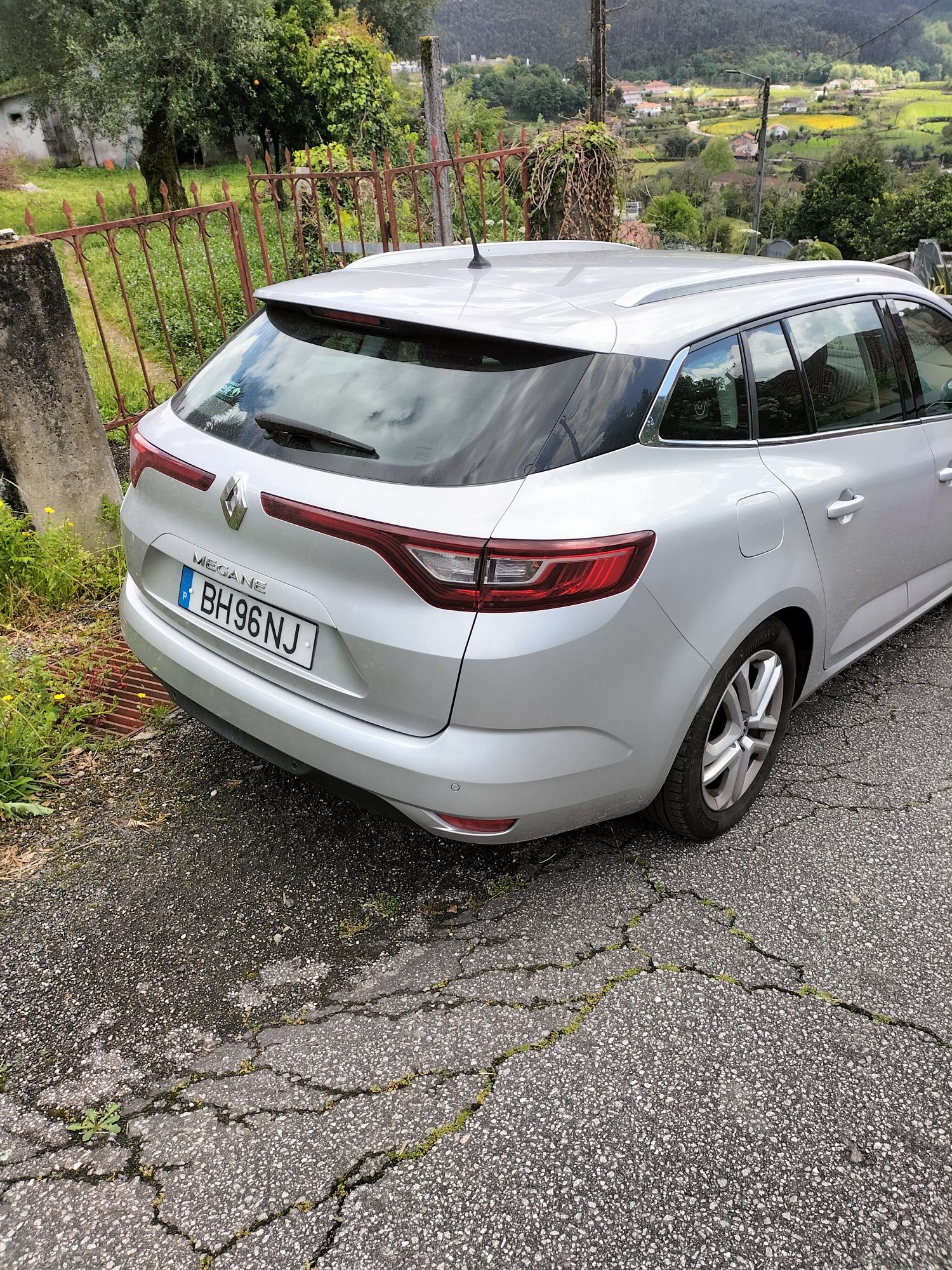 Renault Megane sport tourer