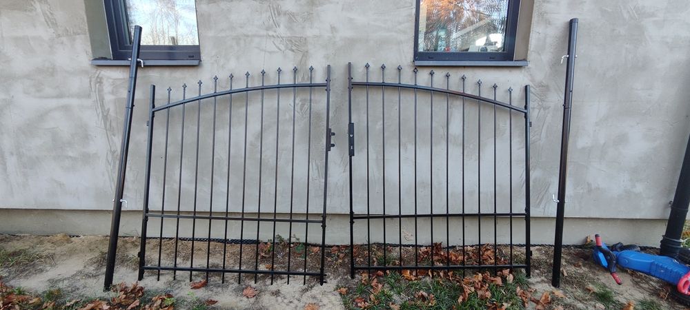 Brama stalowa malowana czarna 3m dwuskrzydłowa słupki Nowa Dostawa!!!