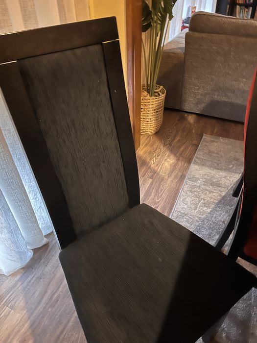 Vendo 6 cadeiras sala jantar