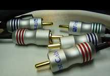 Компонентный кабель FIRST CABLE COMPANY: 3 RCA - 3 RCA, 5 метров