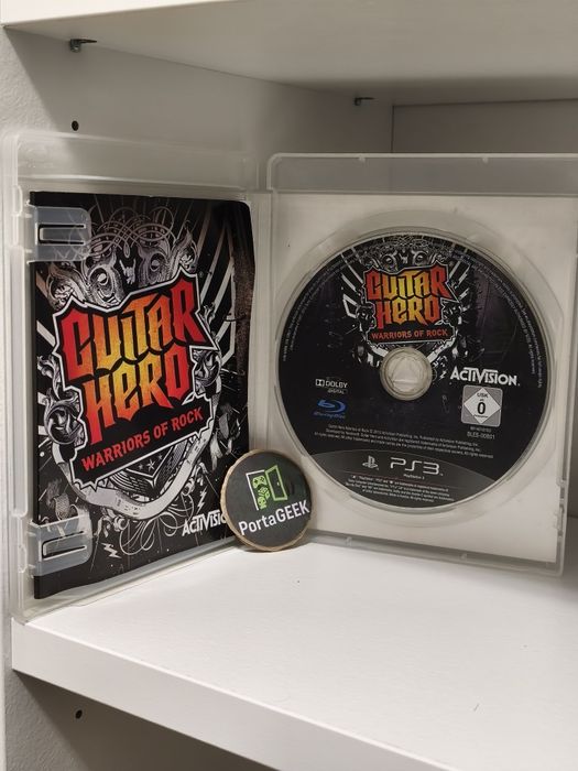 Guitar Hero - PS3 (também tenho guitarra e dongle)