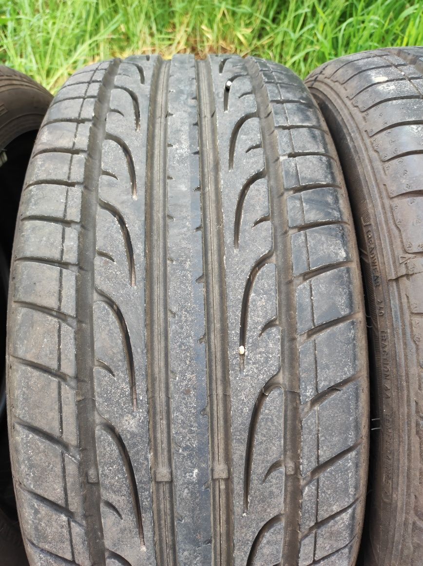 4 Opony letnie  215/45r16 Dunlop SP Sport Maxx