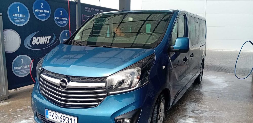 Wynajem OPEL VIVARO 9os. 2018r. Klima navi, kamera cofania czujniki