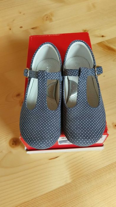 eleganckie granatowe balerinki półbuty Emel roz 27