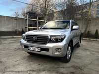 Toyota Land Cruiser 200 2013