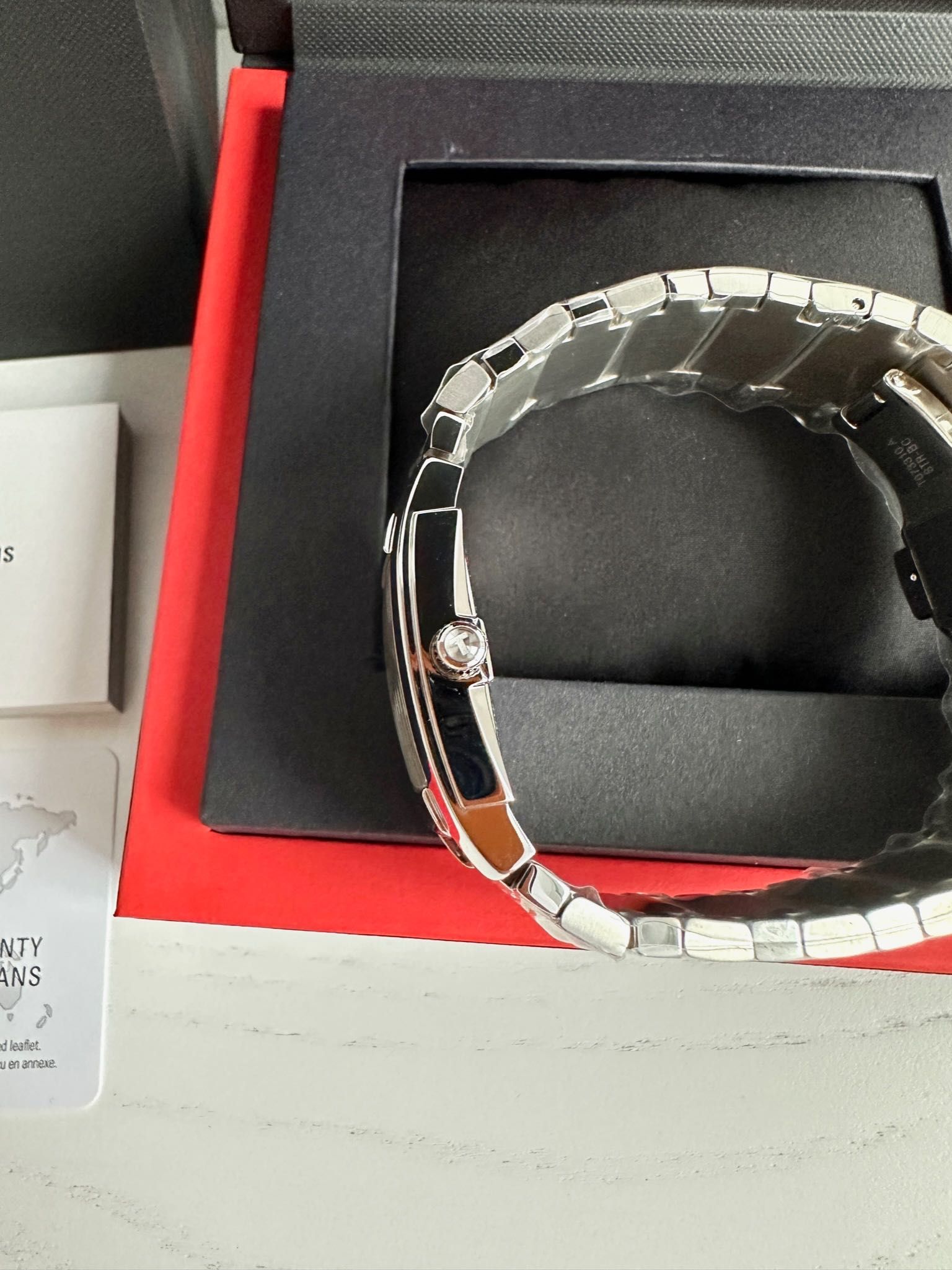 Жіночий швейцарський годинник TISSOT женские швейцарские часы оригинал
