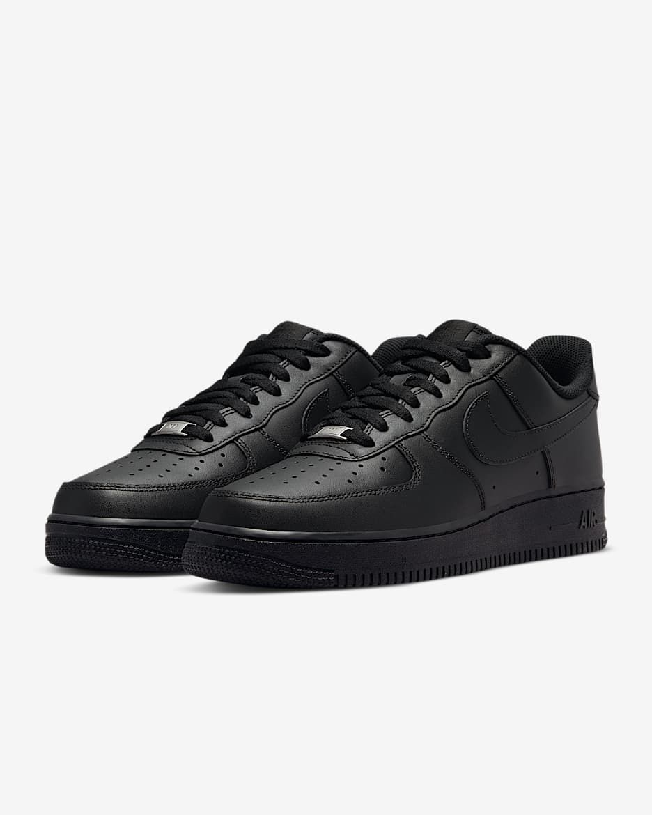 Air force pretas NOVAS ( tamanho 42,5)