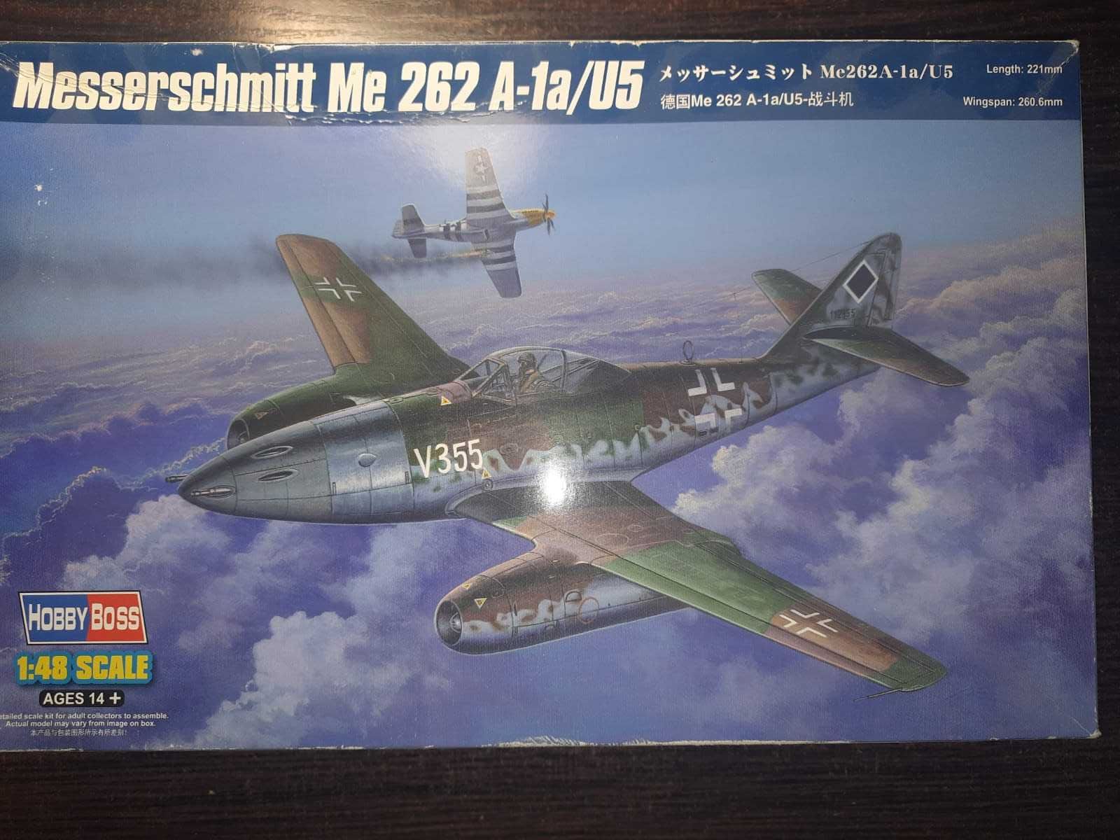 Продам новую модель самолета Messerscmitt Me 262 1/48 Hobby boss