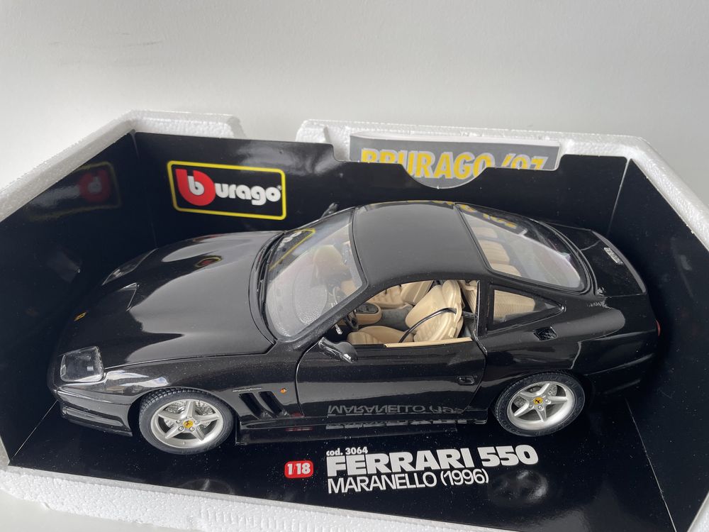 14. Model Ferrari 550 Maranello 1:18 BBurago Burago (nie maisto welly)