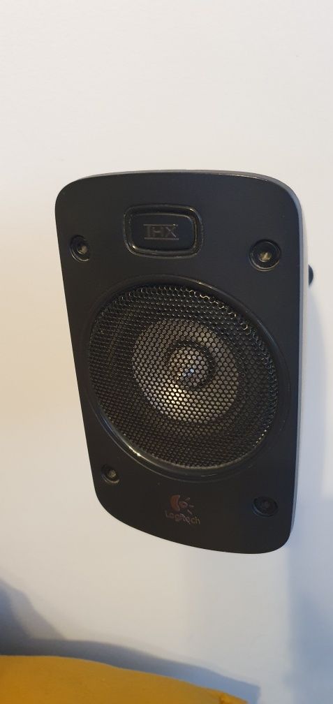Sprzedam Uszkodzone Głośniki Logitech z906