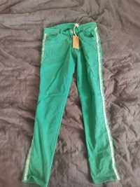 Spodnie jeansowe zieleń