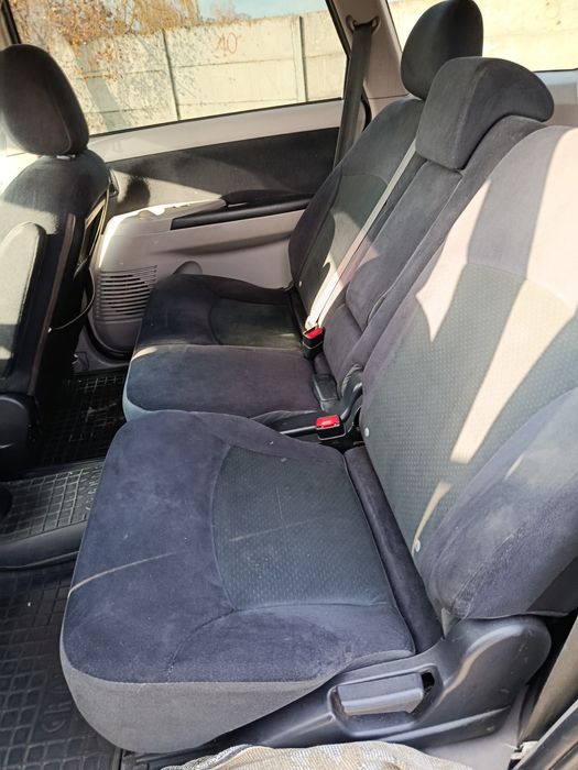 Mitsubishi Grandis 2008 2.0 did