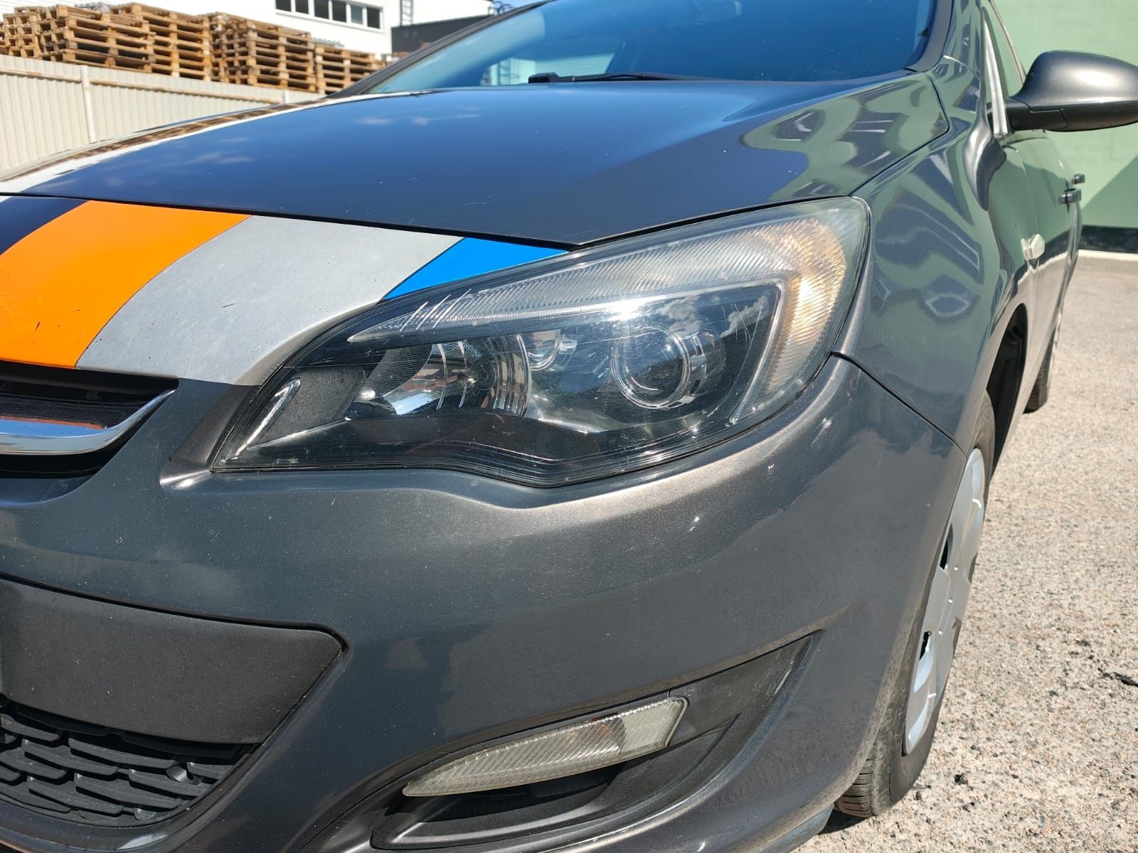 Opel astra 2014 дизель 2л