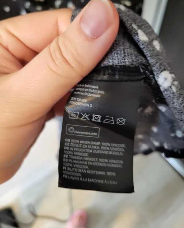 Sukienka na lato z wiskozy H&M S/M sukienka z falbanką