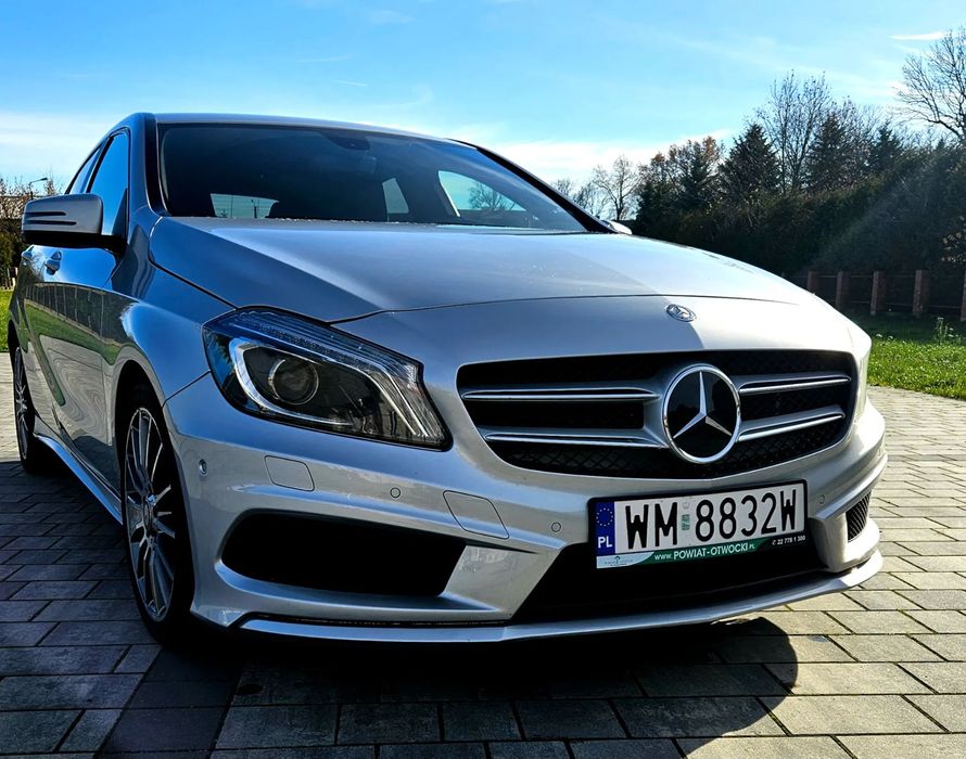 Mercedes-Benz Klasa A Mercedes A180 AMG Line | 1.6 Turbo 122KM