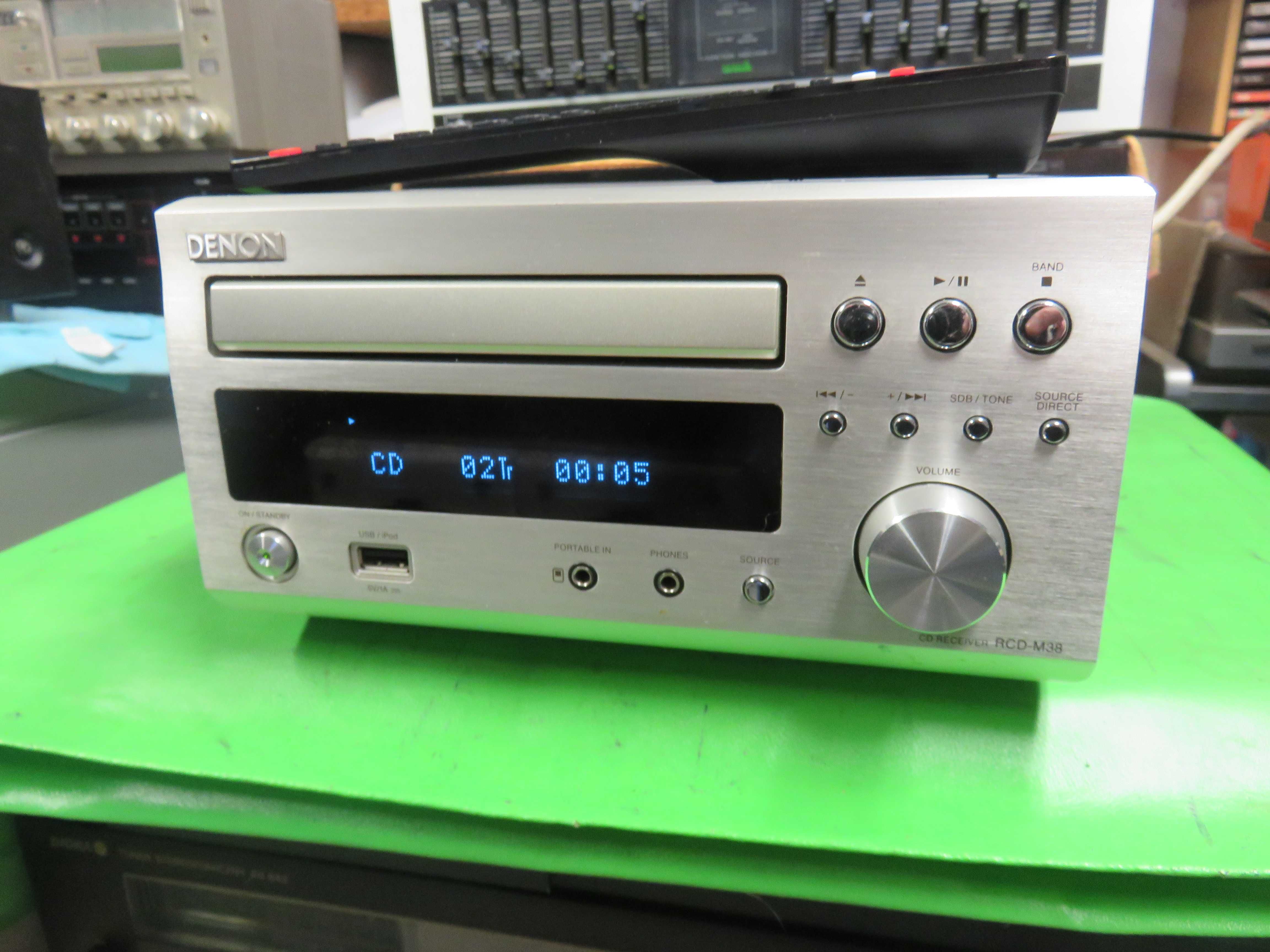 Amplituner Denon z CD RCD-M38 Pilot USB