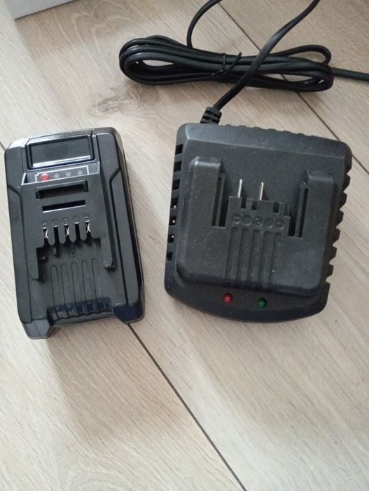 Bezprzewodowa podkaszarka do trawy MASKO