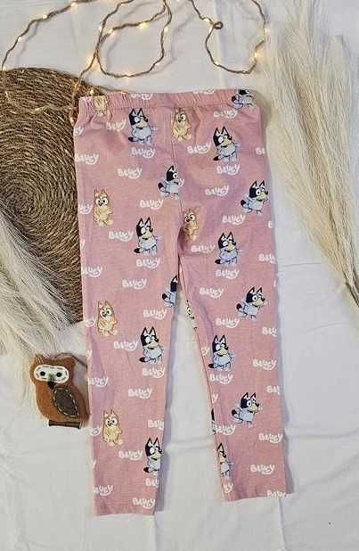 Różowe legginsy rozmiar 110 116 Bluey
