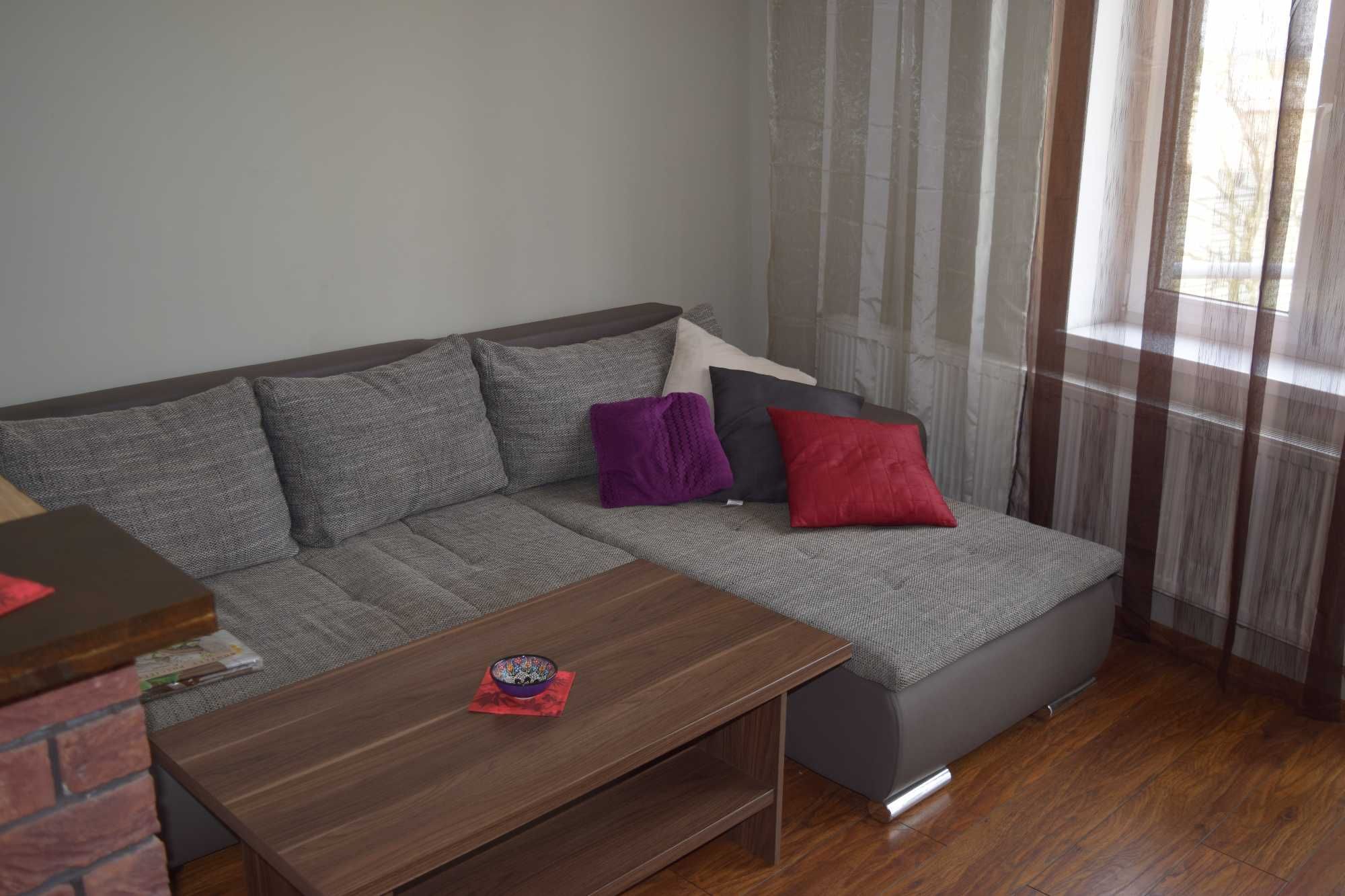 Відмінна 3-кімнатна квартира для біженців з України безкоштовно
