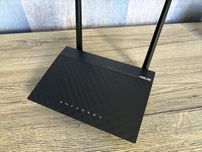 ASUS DSL-N12E router z dsl