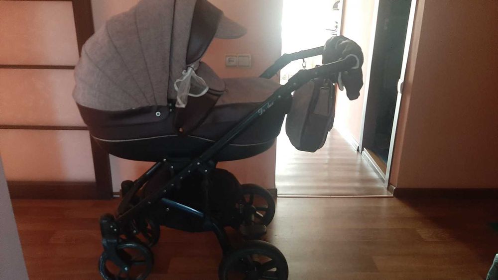 дитяча коляска- супер таксі