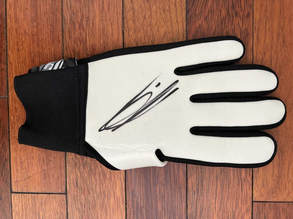 Łukasz Fabiański Arsenal rękawica bramkarska z autografem + certyfikat