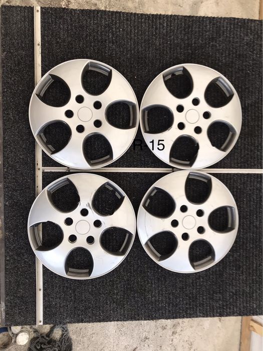 Ковпаки R-15 White blacks