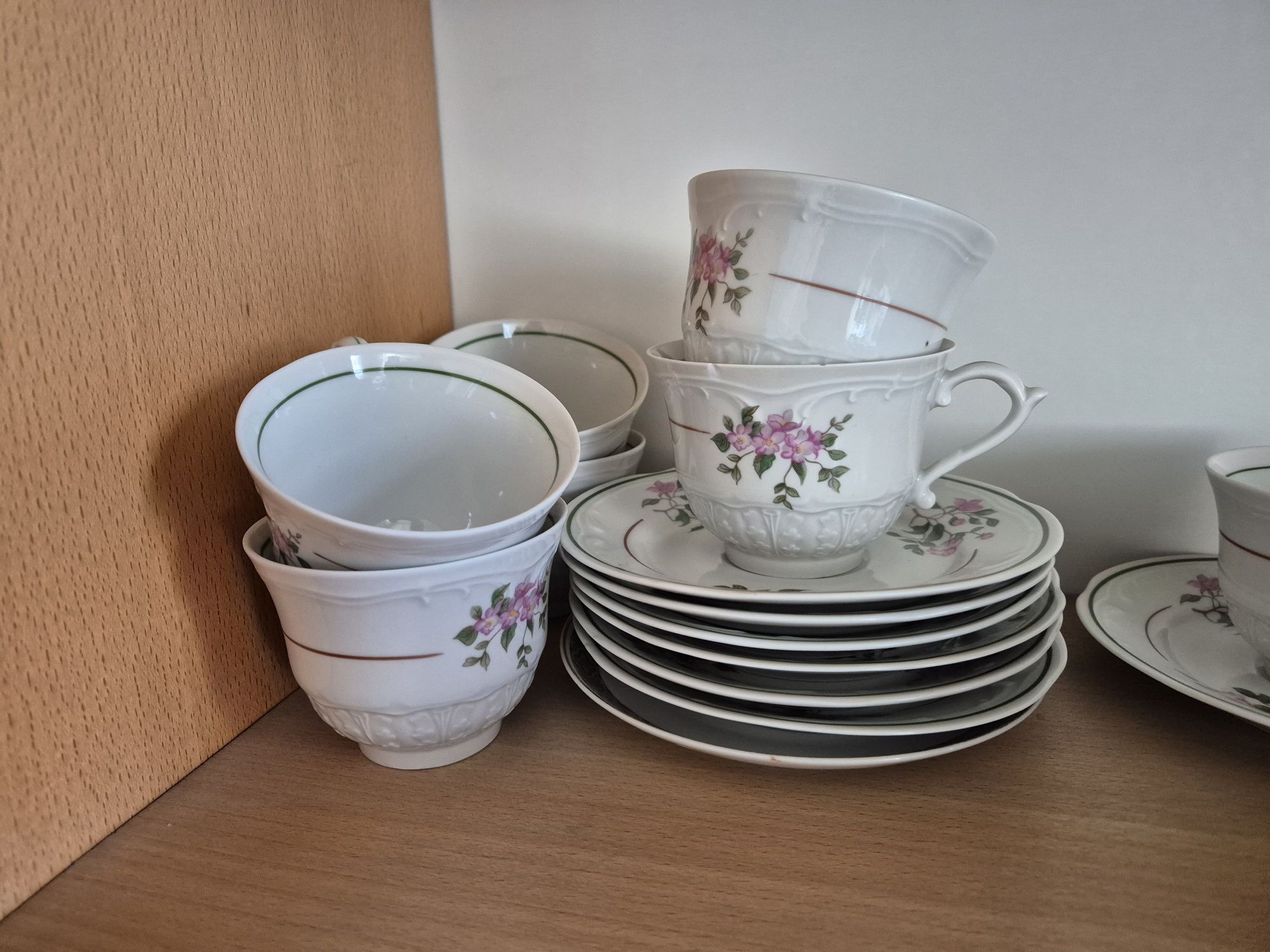 Serwis do kawy Włocławek porcelana 12 osób