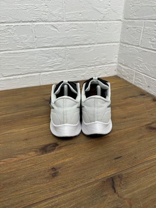 Кроссовки Nike air zoom pegasus 42р