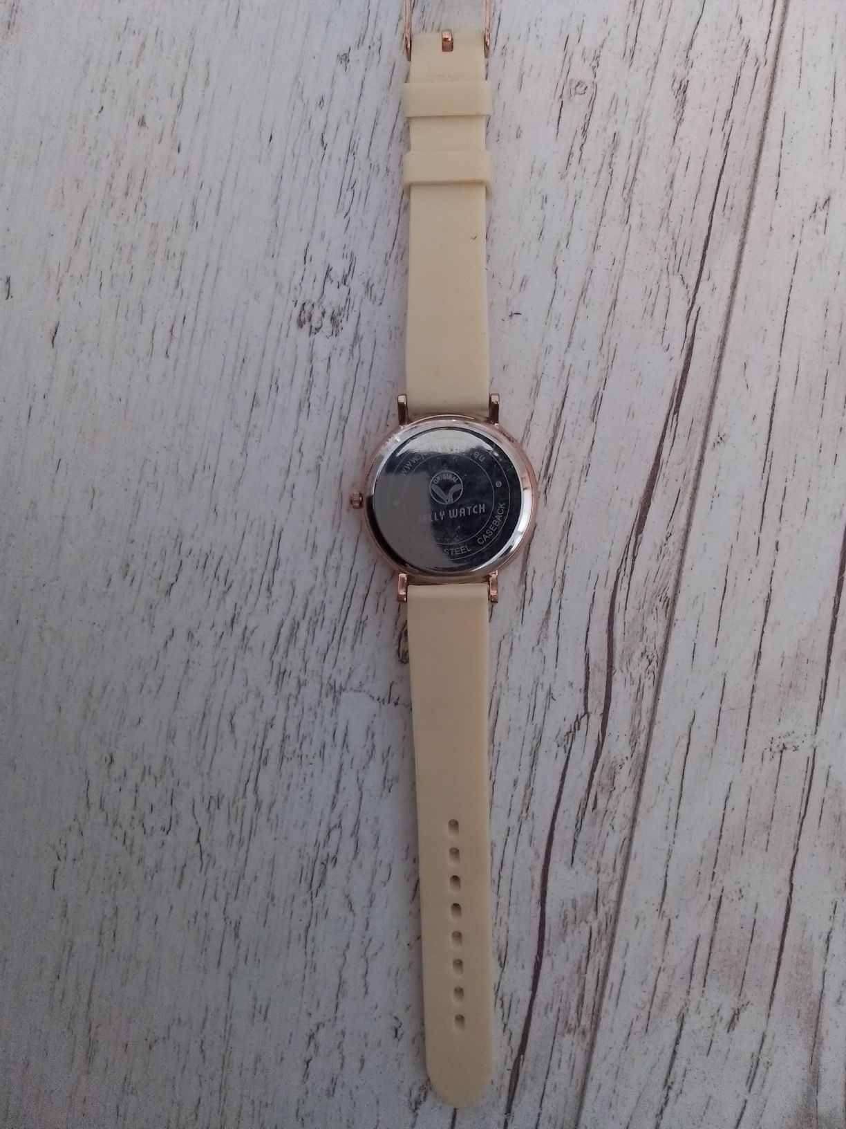Zegarek kremowy jelly watch