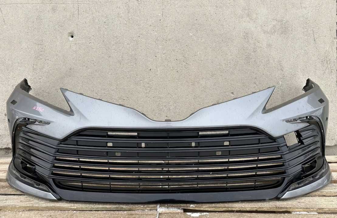 Бампер Toyota Camry 70 Тойота Камри Кемри Четверть Запчастини