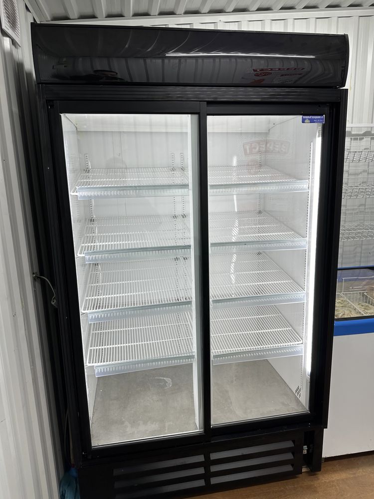 Холодильник для магазина , холодильник , холодильне обладнання