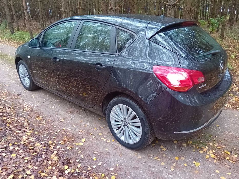 Sprzedam Opel ASTRA "J" Lift