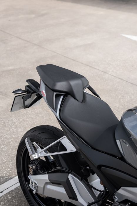 Aprilia Tuono 660