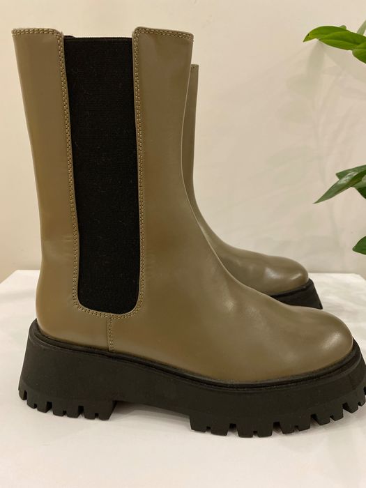 Zara взуття осіннє шкіряне