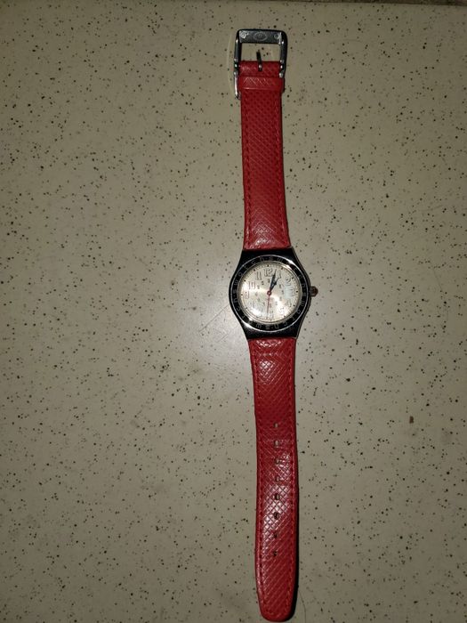 Swatch наручний годинник