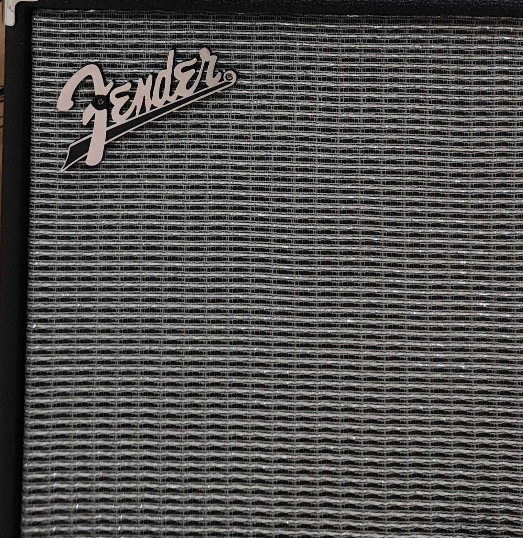 Fender Rumble 15 - Amp de Baixo
