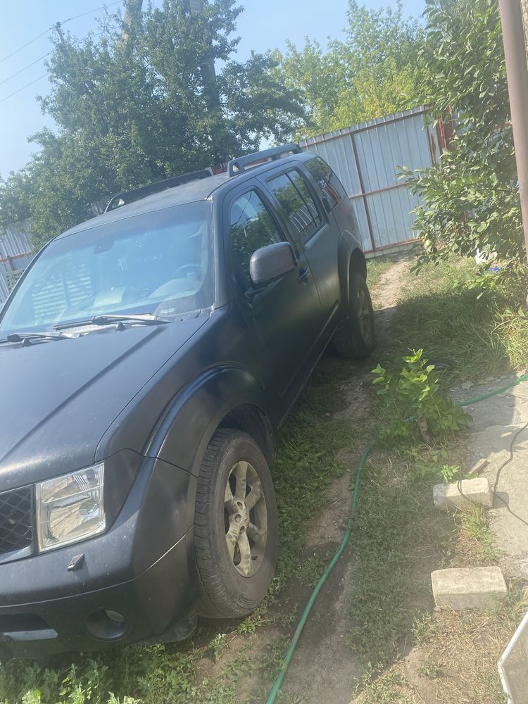 Nissan pathfinder