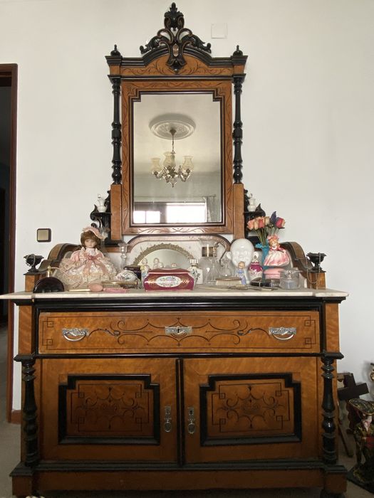 Quarto Antigo Completo